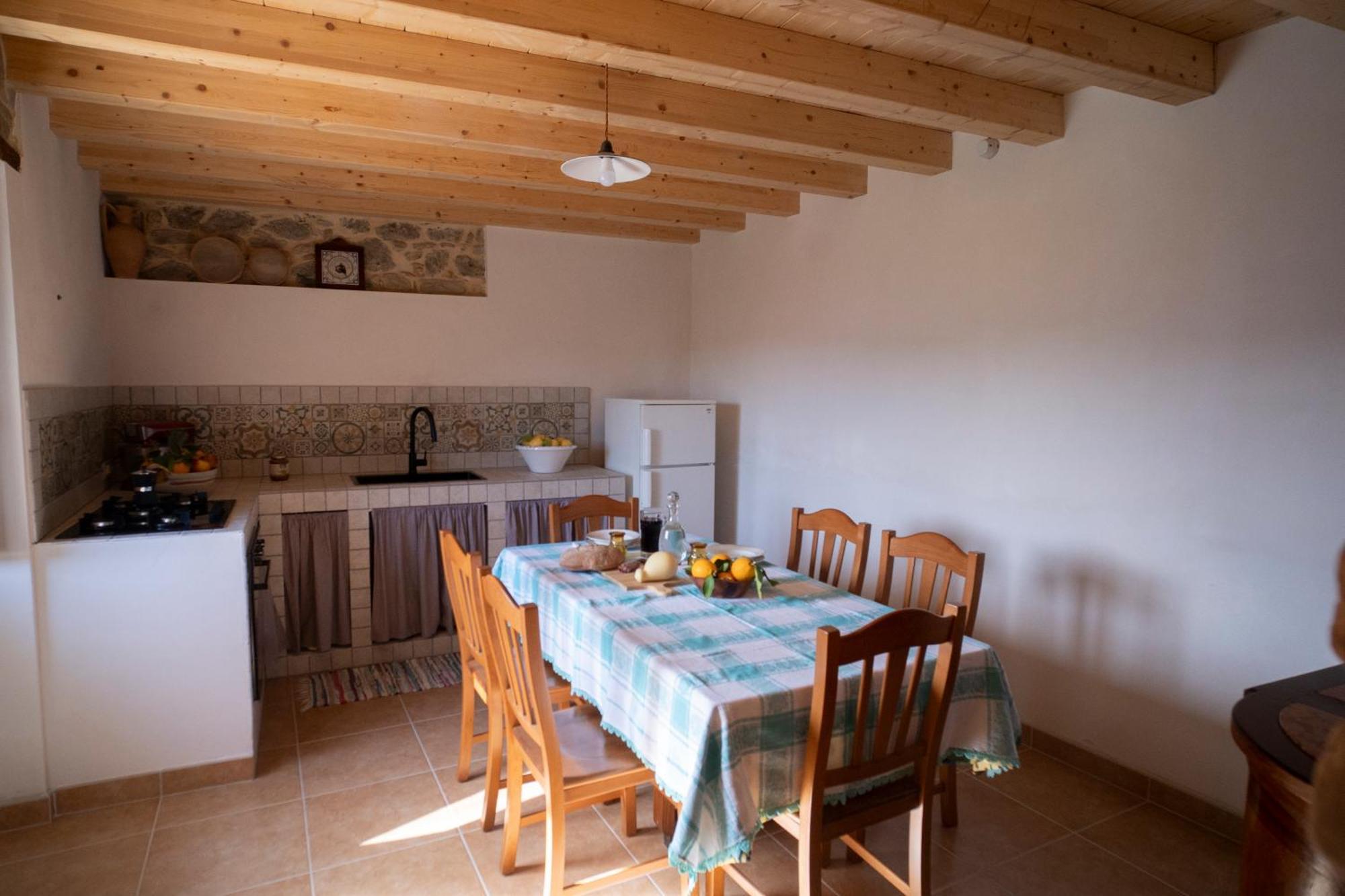 Holiday home Borgo Maria Rosa San Salvatore di Fitalia